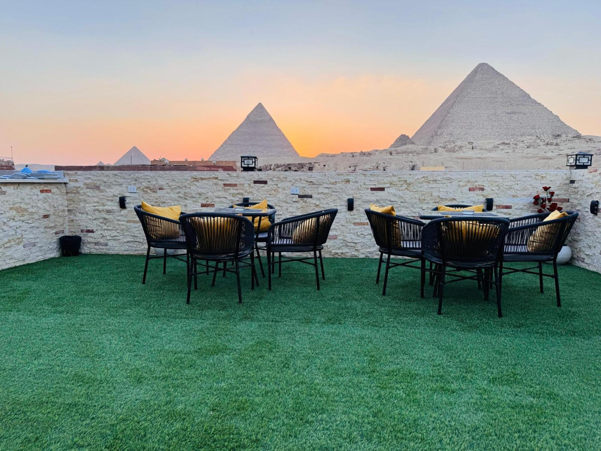 New Scarab Pyramids View Hotel Kafret el-Gabal Eksteriør billede